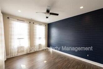 318 Timbercreek Dr in Holly Springs, GA - Building Photo - Building Photo