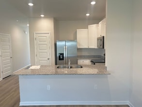 1745 Jakes Dr in Panama City, FL - Building Photo - Building Photo