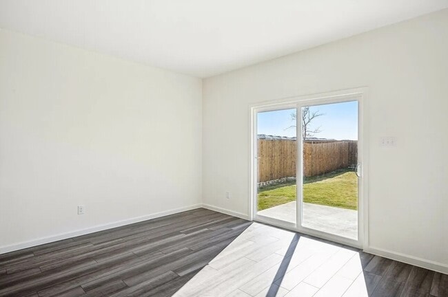 624 Delaware Ave in Princeton, TX - Building Photo - Building Photo