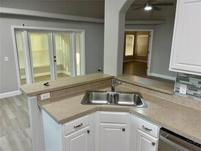 951 Vindale Rd in Tavares, FL - Building Photo - Building Photo