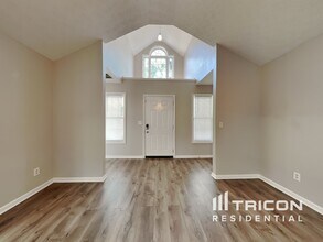 1512 Riverglen Dr in Loganville, GA - Building Photo - Building Photo