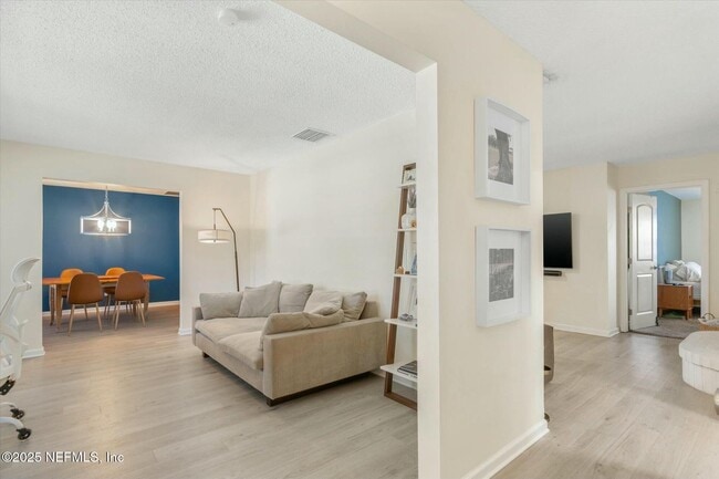 3545 Tidal Marsh Dr in Jacksonville, FL - Building Photo - Building Photo