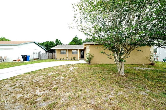 property at 8229 Greenleaf Cir