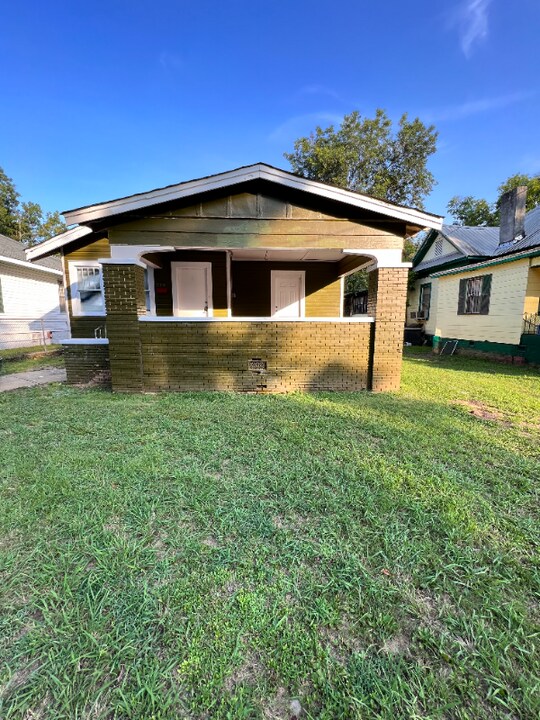 529 Fulton Ave SW in Birmingham, AL - Building Photo