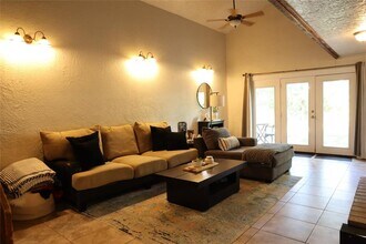 1508 Early Ln in Houston, TX - Building Photo - Building Photo