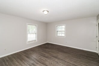 6005 Macinness Dr in Memphis, TN - Building Photo - Building Photo