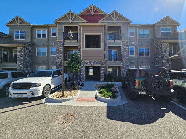 property at 9992 W Victoria Pl