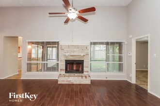 2011 Woodhue Dr in Spring, TX - Building Photo - Building Photo