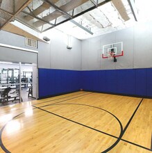 601 N State St, Unit 004005 in Chicago, IL - Building Photo - Building Photo