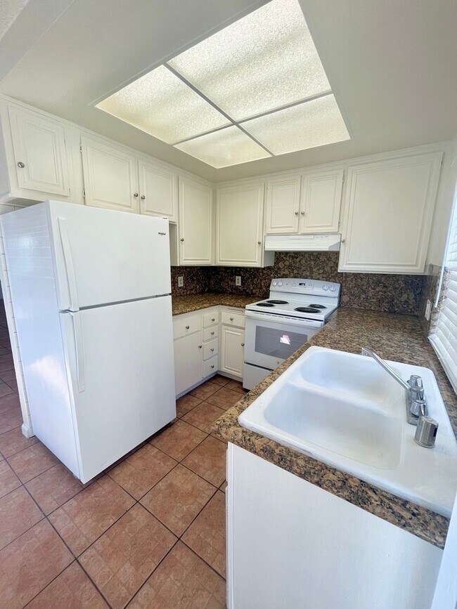 1450 Melrose Ave in Chula Vista, CA - Building Photo - Building Photo