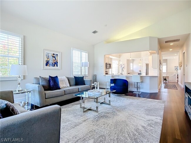 property at 4752 Stratford Ct