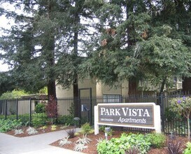 Park Vista Apartments in Pleasant Hill, CA - Building Photo - Building Photo