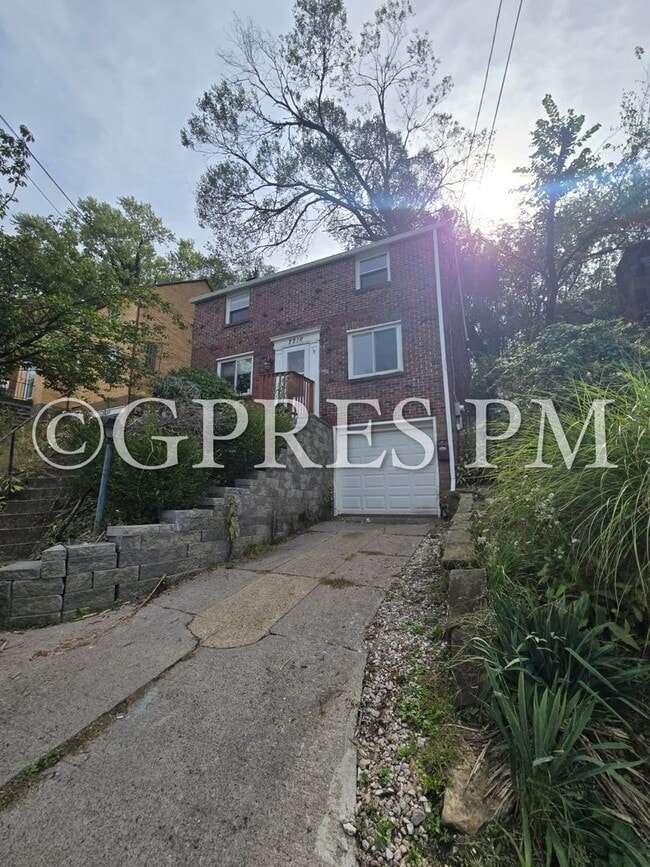 property at 2216 Chalfant St