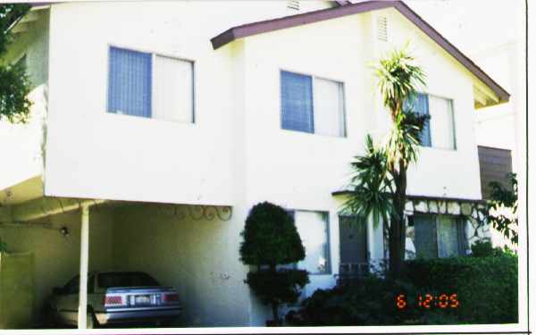 6046 Cadillac Ave in Los Angeles, CA - Building Photo