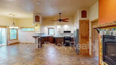 1701 Ivy Pl in Colorado Springs, CO - Building Photo - Building Photo