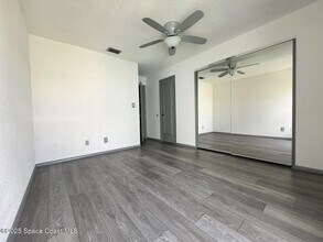 1225 N Wickham Rd in Melbourne, FL - Foto de edificio - Building Photo