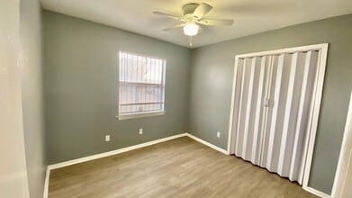 3417 E 16th St in Lubbock, TX - Building Photo - Building Photo