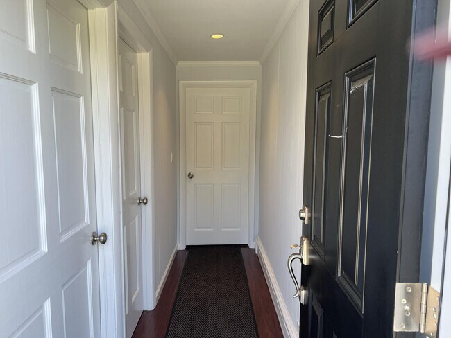 68 Columbus Ave in Pleasantville, NY - Building Photo - Building Photo