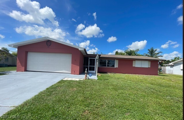 201 Seaton Ave in Lehigh Acres, FL - Building Photo