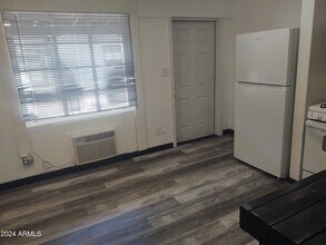 1625 E Pinchot Ave in Phoenix, AZ - Building Photo - Building Photo