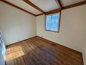 405 Hamilton St in Warrensburg, MO - Building Photo - Building Photo