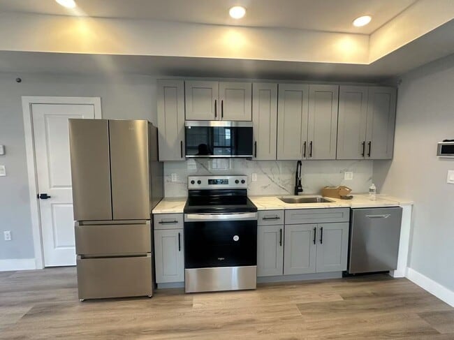 property at 2104 Reed St