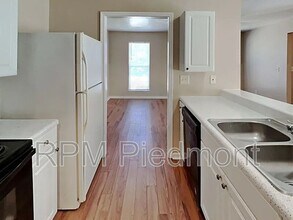 213 Toby Springs Ln in Mcdonough, GA - Building Photo - Building Photo