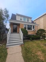 5454 W Windsor Ave, Unit In-law Suite in Chicago, IL - Building Photo