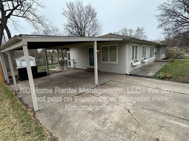 5016 Norwood Ave in Kansas City, MO - Building Photo - Building Photo