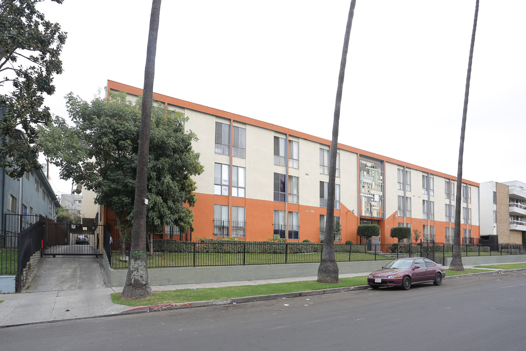 970 Magnolia Ave in Los Angeles, CA - Building Photo