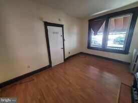 20 S 10th St in Reading, PA - Building Photo