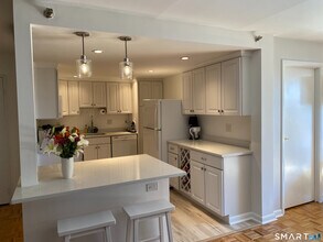 143 Hoyt St in Stamford, CT - Foto de edificio - Building Photo