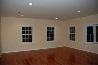 327 S Park St in Elizabeth, NJ - Building Photo - Building Photo