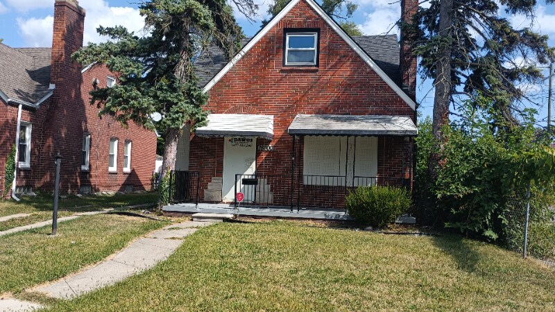 18000 Tracey St in Detroit, MI - Foto de edificio