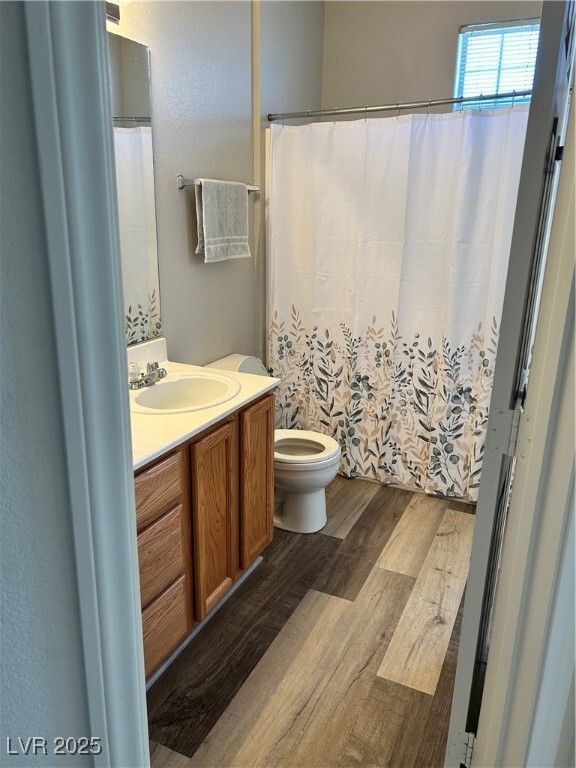 property at 5855 Valley Dr