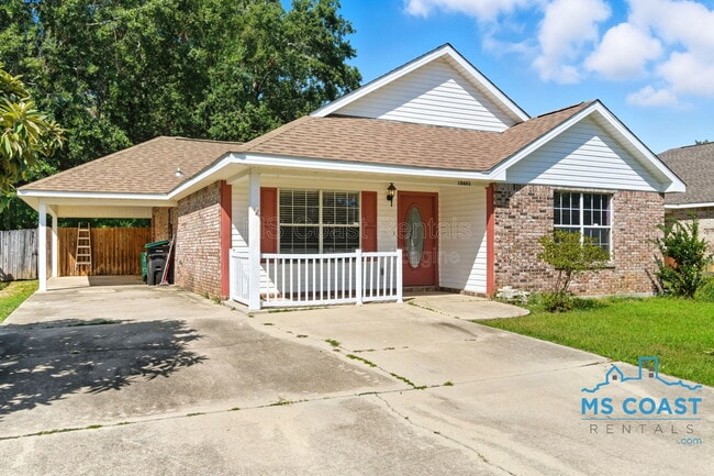 10443 3rd Ave in D'Iberville, MS - Foto de edificio - Building Photo