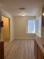 12038 Westwold Dr in Tomball, TX - Building Photo