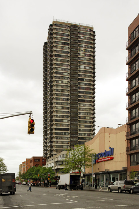 Taino Towers in New York, NY - Building Photo