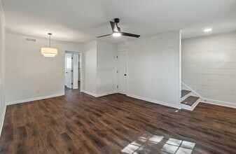 12 Grove St in Charleston, SC - Building Photo - Building Photo