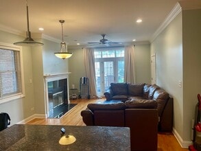 4417 S Calumet Ave in Chicago, IL - Building Photo - Building Photo