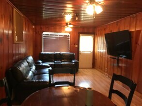 1495 Henderson Hwy in Breaux Bridge, LA - Building Photo - Building Photo