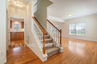 420 New Parkside Dr in Chapel Hill, NC - Building Photo - Building Photo