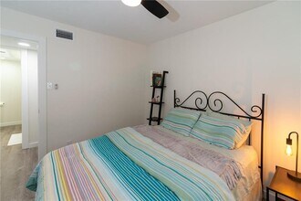 1601 Faro Dr in Austin, TX - Building Photo - Building Photo