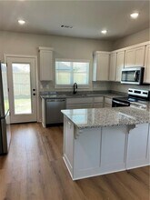 622 Cosmos St in Centerton, AR - Building Photo - Building Photo