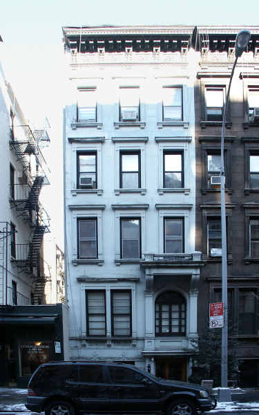 61 W 82nd St in New York, NY - Building Photo - Building Photo