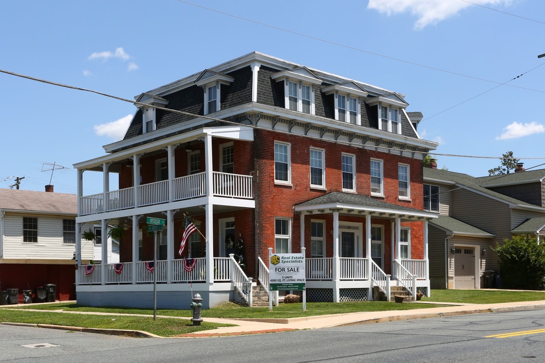 The Red Onion in Havre De Grace, MD - Foto de edificio