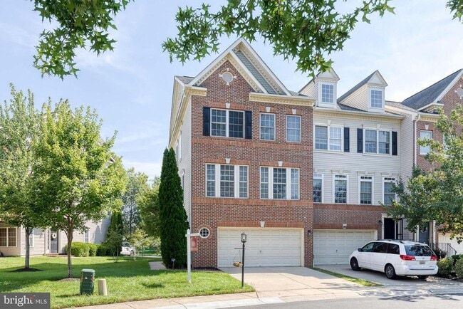 property at 2459 Cheyenne Dr