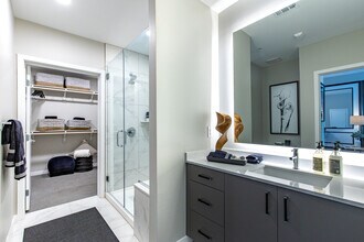Auric at Symphony Park in Las Vegas, NV - Building Photo - Building Photo