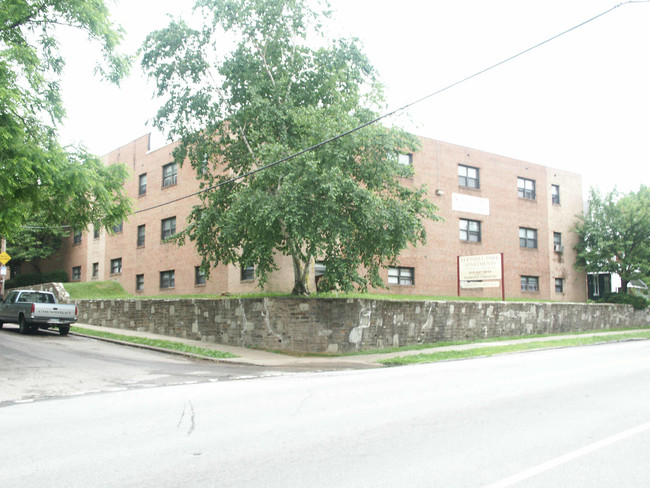 Fernhill Park Apartments in Philadelphia, PA - Building Photo - Building Photo