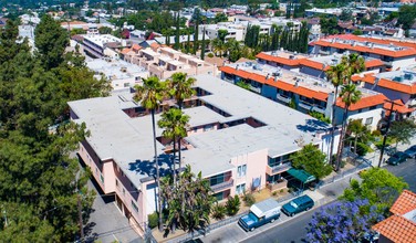 Samoan Apartments in Tujunga, CA - Building Photo - Other